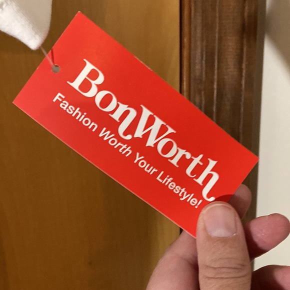 ‼️SOLD‼️Ladybug tee - Picture 2 of 4